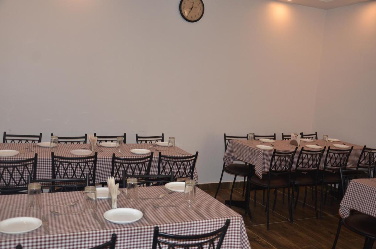 Hotel Krishna Katra  Eksteriør bilde
