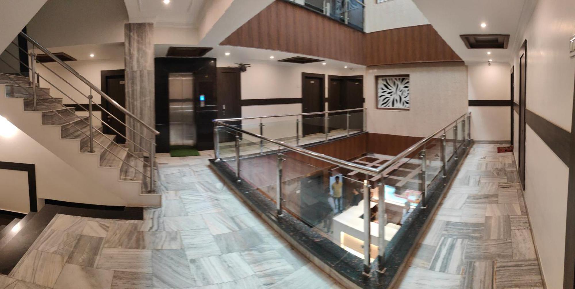 Hotel Krishna Katra  Eksteriør bilde
